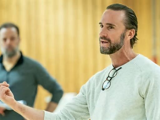 Joseph Fiennes Siblings: Inside the Fiennes Family Tree