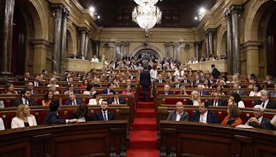 El Parlament habilita la primera quincena de agosto para celebrar la investidura y elegir al president de la Generalitat
