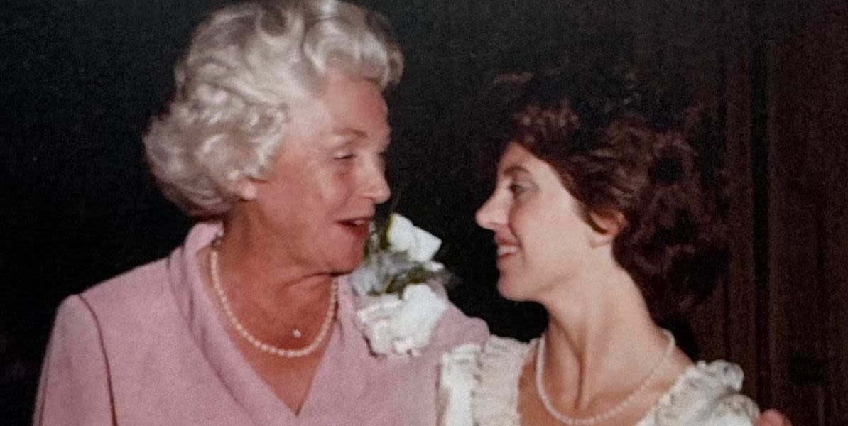 Just Before My Mom Died, She Said 6 Words That Changed My Life — And Made Me A Better Mother