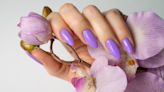 5 diseños de uñas almendras de colores para elevar tu estilo a otro nivel