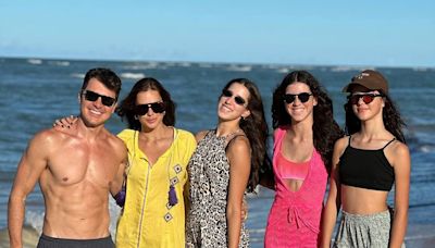 Rodrigo Faro aproveita com a família férias em Trancoso