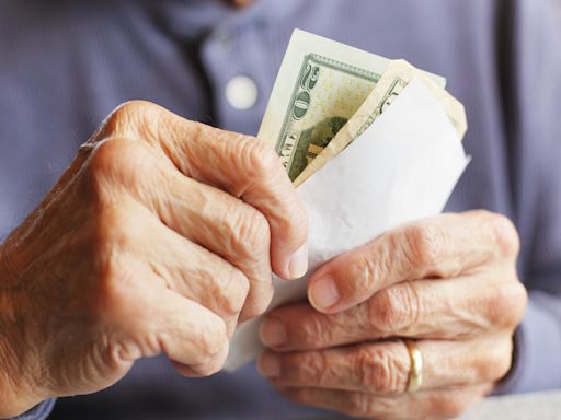 I’m a Financial Expert: Here Are the 5 Worst Things Retirees Spend Their Savings On