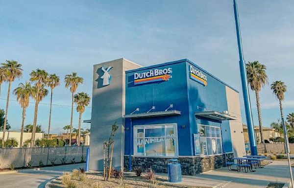 Dutch Bros Prioritizes High AUV Shops as it Nears 1,000 Locations