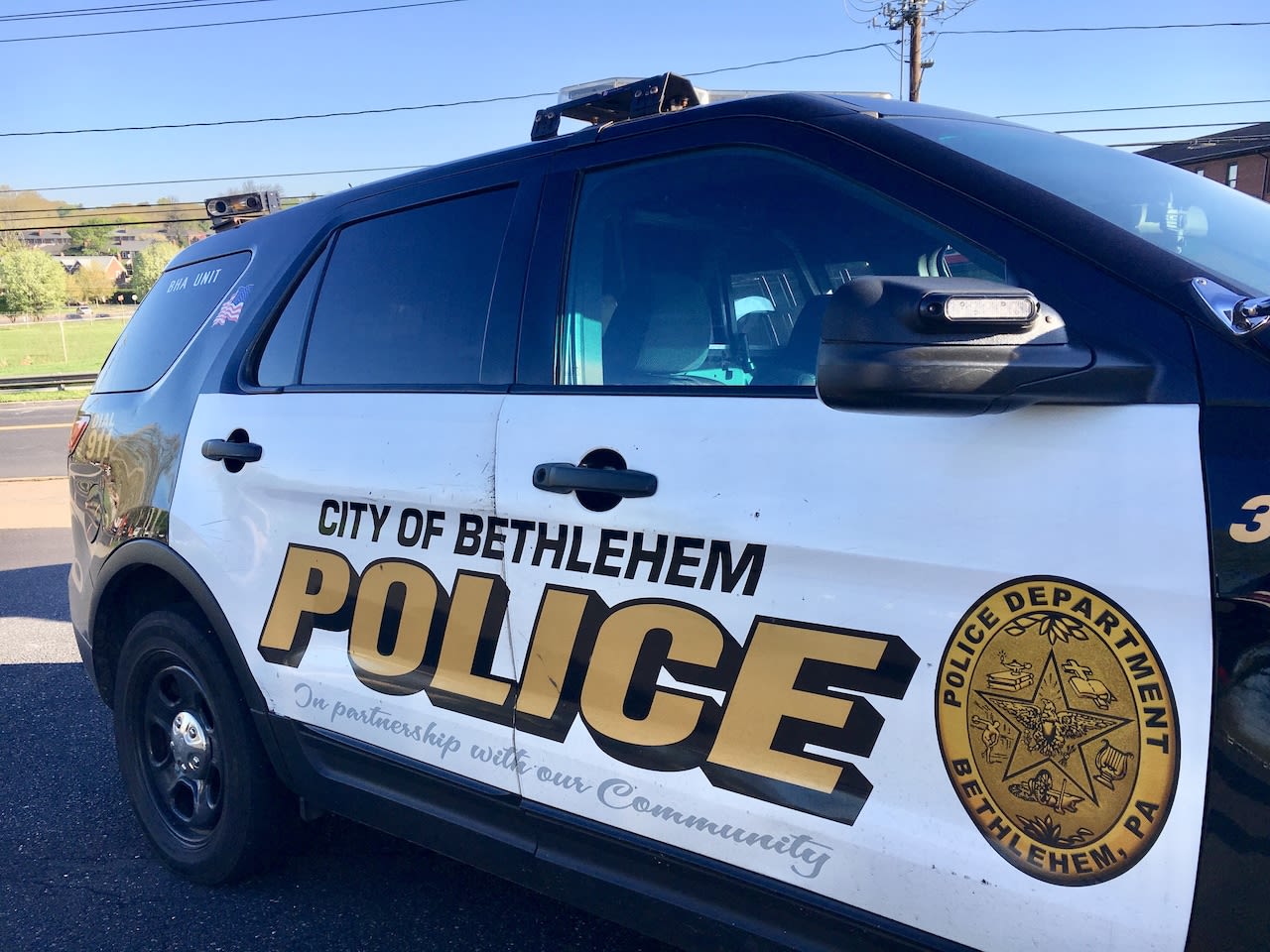 1 hurt in stabbing near Bethlehem park, cops say