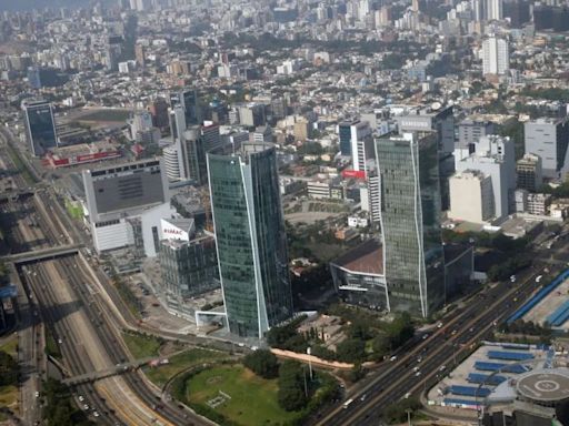 Perú registró crecimiento del 5.28% en el PBI de abril 2024: estos son los sectores clave que impulsan la economía