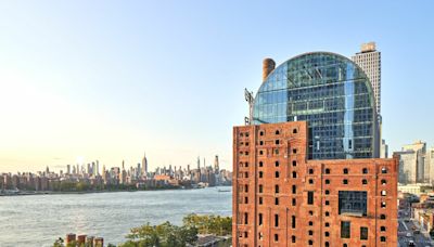 See the new waterfront public plaza now open in Williamsburg