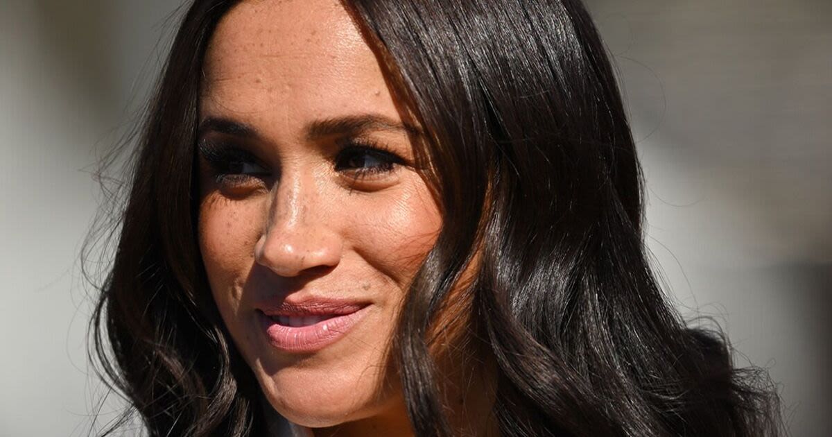 Meghan makes subtle nod to Beyonce as she's spotted posing for a photoshoot