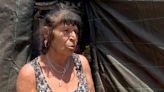 Rafaela vive en una chabola en Gran Canaria con sus 2 hijos: "Gano 1.500 euros y no puedo acceder a un alquiler"