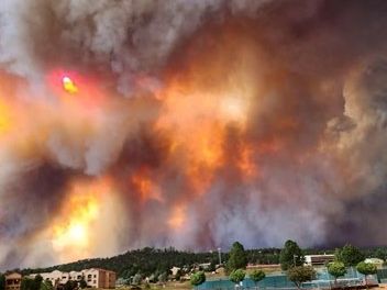 Horses Relocated From Ruidoso Downs Amid Two Wildfires