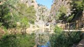 El impresionante balneario enclavado en mitad de la naturaleza y junto a un santuario del siglo XVI: su entrada es gratuita