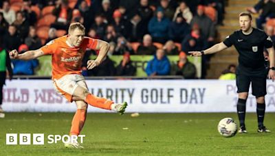 Blackpool release 11 including Shayne Lavery and Marvin Ekpiteta