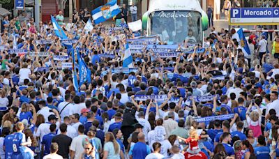 El Xerez CD se da un multitudinario baño de masas