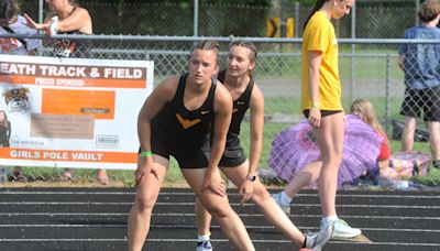 'She's my No. 1 supporter:' Colonel Crawford's McKibben twins excited for trip to state