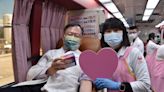 挽袖捐血做公益 新竹台大分院院長帶頭響應