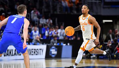 Tennessee basketball to face Miami in New York City in 2024 Jimmy V Classic