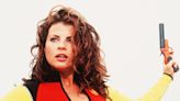 Qué es de la vida de Yasmine Bleeth, una de las estrellas de Baywatch que atravesó un infierno personal y se alejó de los sets