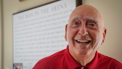 Mark Pope shares message to college basketball legend Dick Vitale as he battles cancer