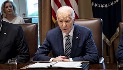 La universidad donde Biden dará un discurso amenaza con cancelar graduación si lo abuchean