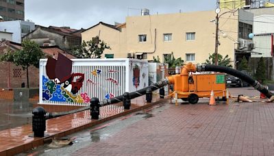 颱風來襲防積淹水 鹿港公會堂設抽水機 (圖)