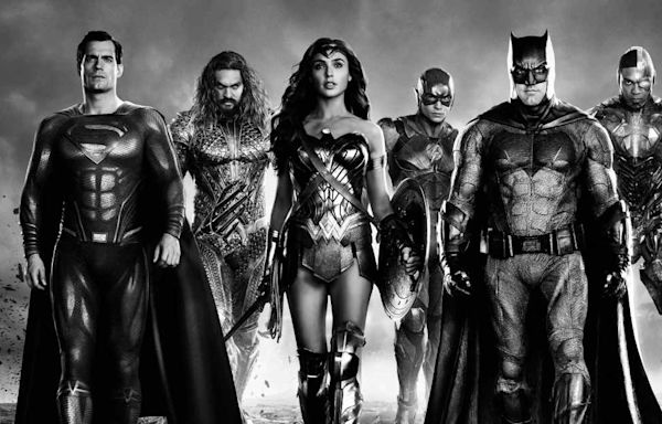 Zack Snyder’s Justice League Theatrical Release Teased by Director