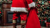Santa applauds a little girl who didn't want to sit on his lap: 'Way to stand up for yourself'