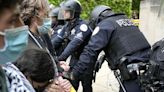 Police dismantle protest encampment in Chicago | Northwest Arkansas Democrat-Gazette