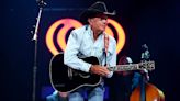 George Strait, Chris Stapleton in concert at EverBank Stadium. Here's what you should know