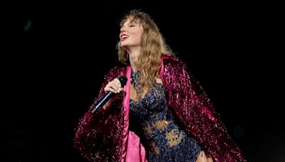 Taylor Swift Creates History on Australia’s Charts