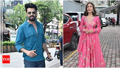 Pics: Mrunal Thakur and Maniesh Paul spotted at Bandra for an event | Hindi Movie News - Times of India