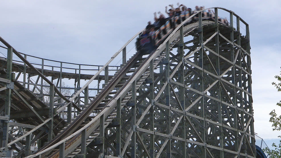 Bay Beach amusement park opens for summer season