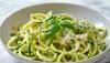 “La courgette en spaghetti, c’est la meilleure astuce pour manger moins de pâtes” : une nutritionniste partage sa recette de lemon pasta
