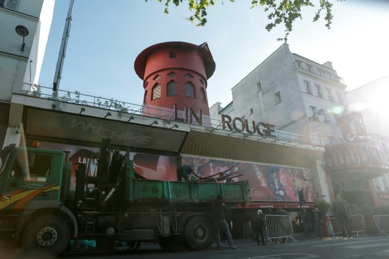 Paris landmark Moulin Rouge's windmill sails collapse