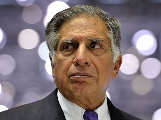 Live Updates: Maharashtra govt declares day of mourning for Ratan Tata's death