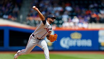 Braves right-hander Reynaldo López leaves start with right forearm tightness