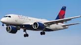 Delta Air Lines gives workers 5% raise, boosts starting pay