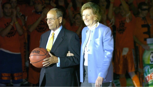 Richard and Helen DeVos Foundation to end after 54 years