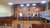 Juicio a dos matrimonios acusados de robar 263.000 euros en una casa de Chilluévar