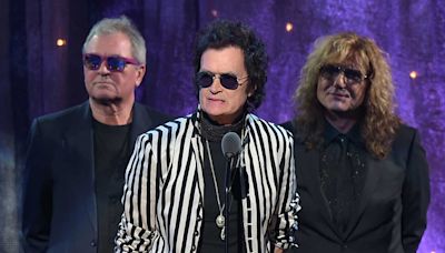 Glenn Hughes slams Deep Purple for "hurtful" behaviour at Rock & Roll Hall Of Fame