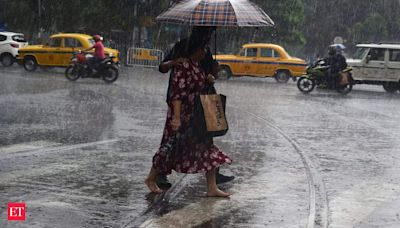 IMD predicts extremely heavy rainfall during the next 2 days, issues red alerts for Northeastern states
