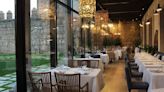 El restaurante Sofraga, una exquisita mezcla entre lo gastronómico y lo medieval a los pies de la muralla de Ávila