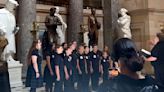 Policías suspenden por error actuación de coro infantil en el Capitolio