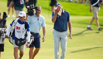 Matt Kuchar finally finishes his Wyndham Championship round