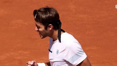 Tomás Etcheverry ganó y avanza en el Masters 1000 de Roma