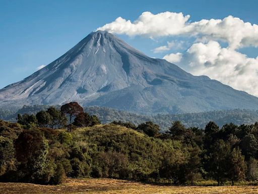 El Volcán de Colima bajo observación: emiten alerta amarilla este 4 de junio