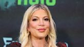 Tori Spelling reacts to her late dad wanting her ‘90210' character to be a virgin