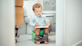 8 Montessori-inspired phrases to use for each stage of potty training