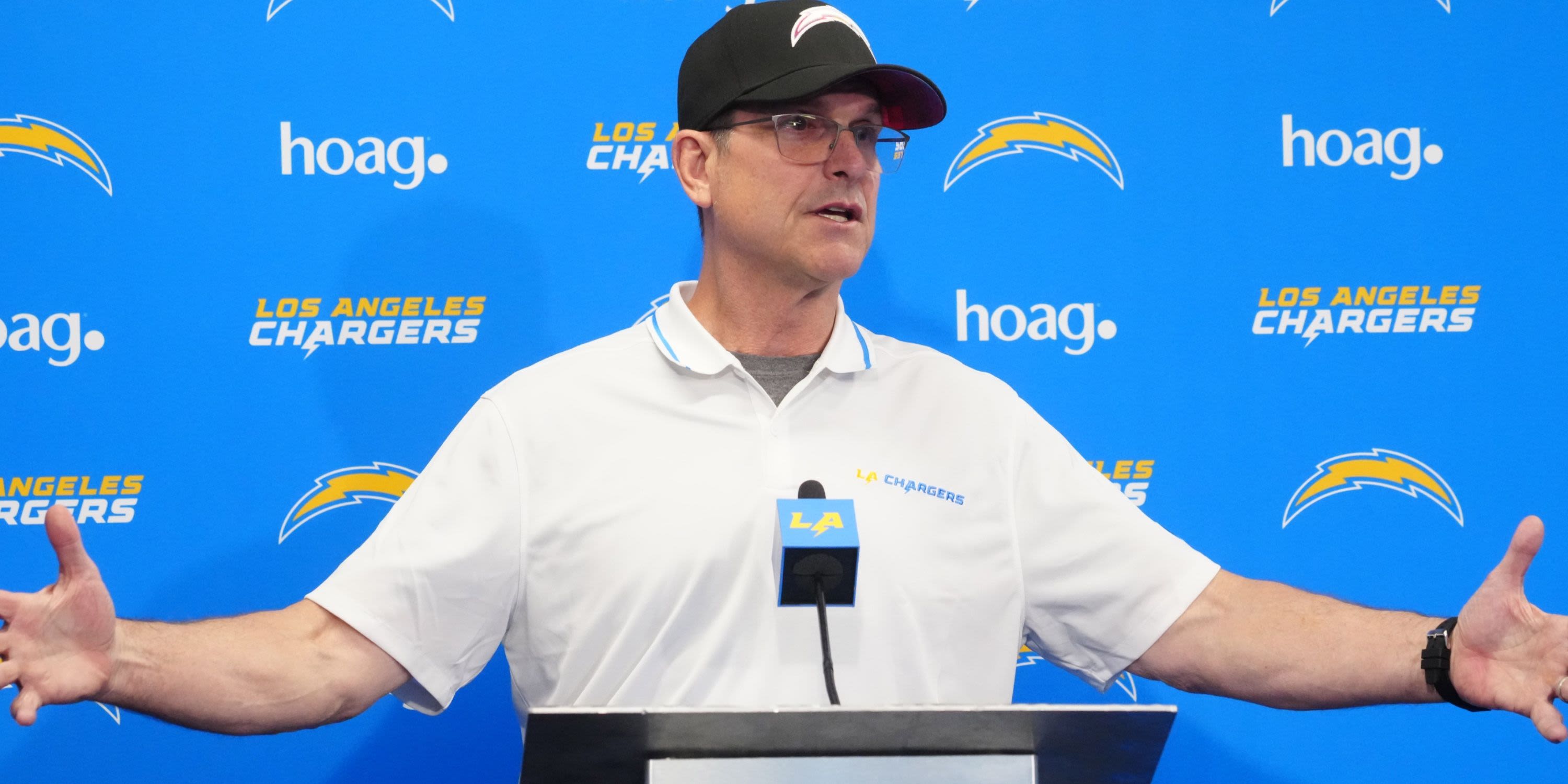 Chargers LB Says Jim Harbaugh Reminds Him of Iconic Comedian