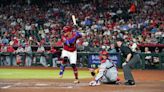 Is it time for a Diamondbacks change at 3B with Eugenio Suarez?