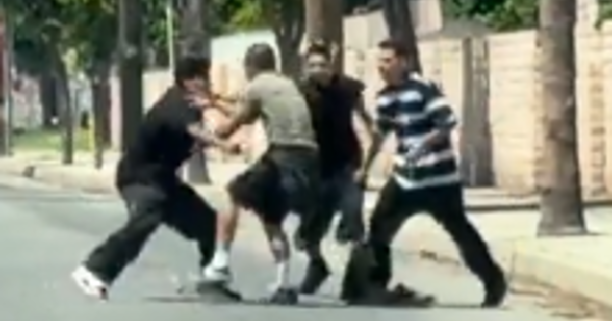 3 men caught on camera stabbing a man in the middle of an Orange County road