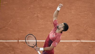 Roland Garros | Novak Djokovic inicia con el pie derecho la defensa del título en el Abierto de Francia